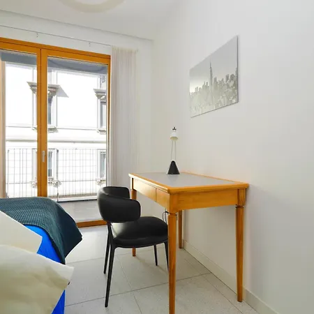 Luxury Apartment Con Terrazza, Palestra, Cowork & Box Privato Milan Exterior photo