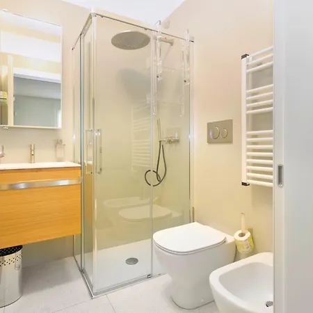Luxury Apartment Con Terrazza, Palestra, Cowork & Box Privato Milan Exterior photo